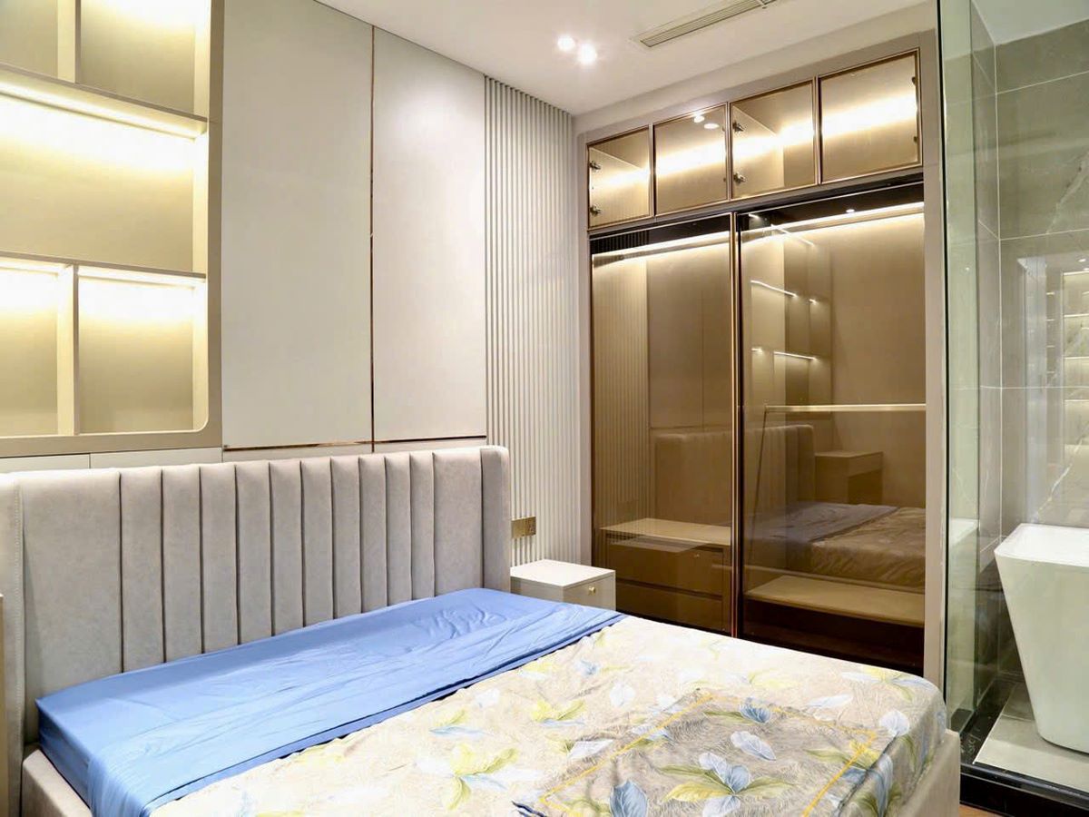 CN Căn hộ Vinhomes Central Park 4 4 Phòng Ngủ 100m2